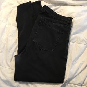 Petite 16 Old Navy Black Rockstar 24/7 Jeans